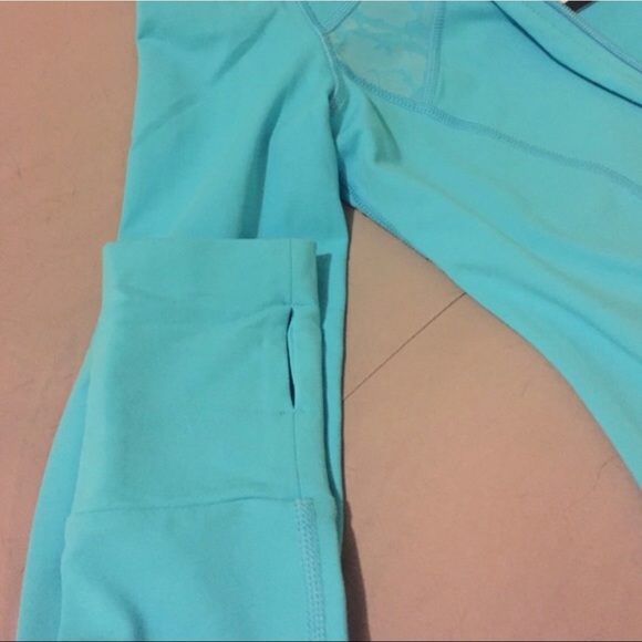 Lorna Jane jacket - Picture 3 of 4